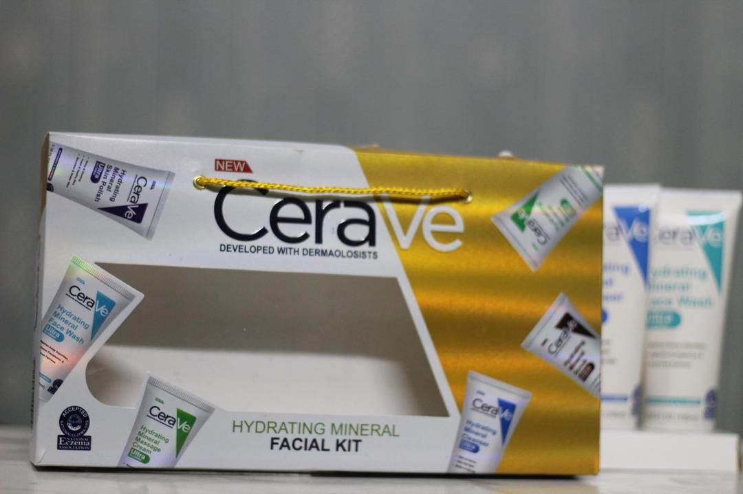 CeraVe Whitening Facial Kit All-in-One Scrub Mask Wash