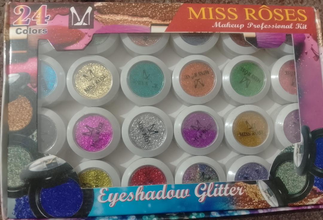 12-Piece Glitter Eyeshadow Set for Pakistani Brides & Partygoers