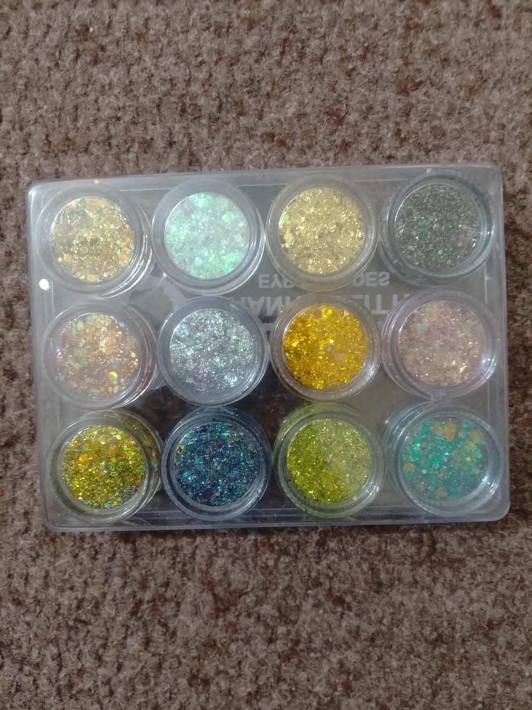 Premium Glitter Eyeshadow Pack 12 Shades Pakistan